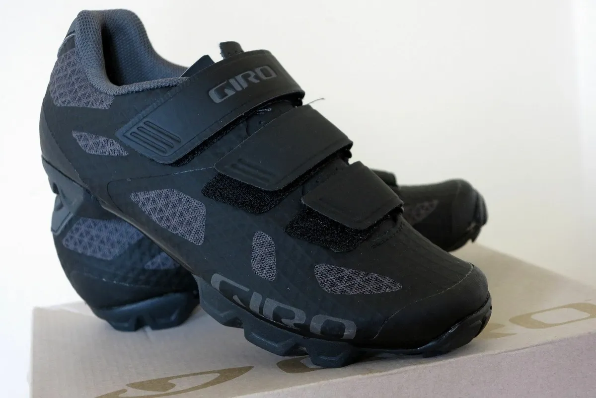 Giro Womens MTB Cycling Shoes EU 37 UK 4 -like new - Image 1