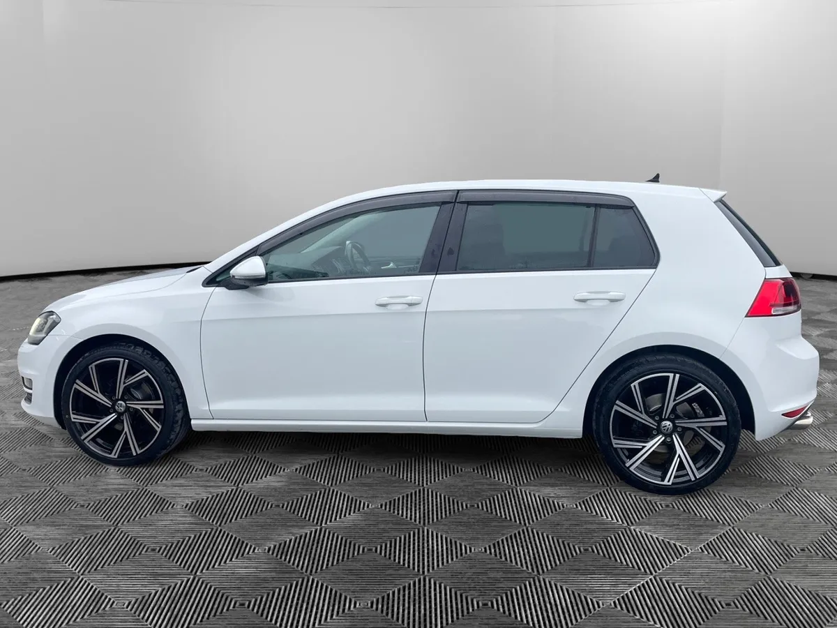 VW GOLF HIGHLINE DSG - Image 2