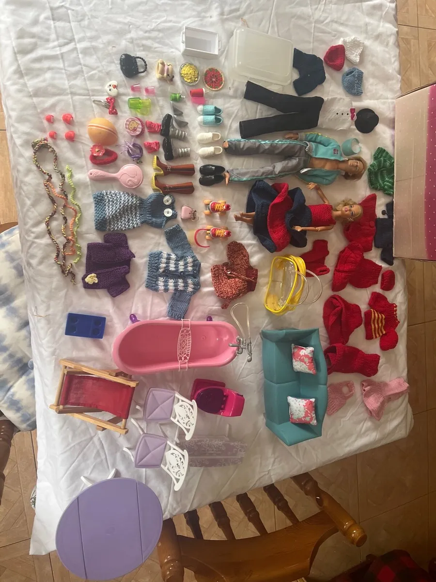 1993 vintage barbies with handmade clothes - Image 1