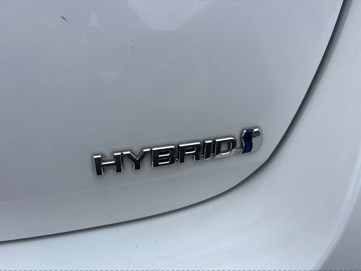 Toyota Auris 2017 - Image 4