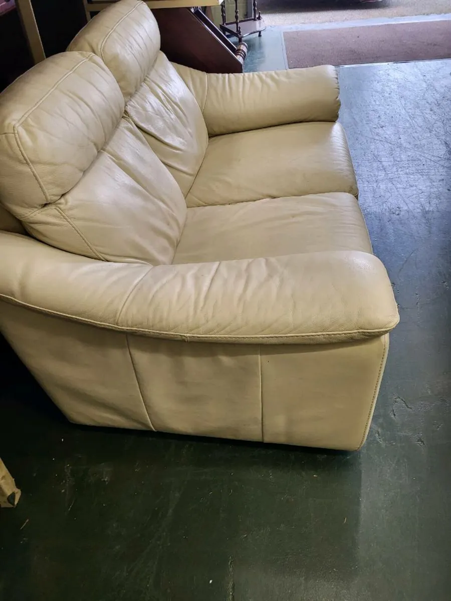 2 seater cream leather couch - Image 2