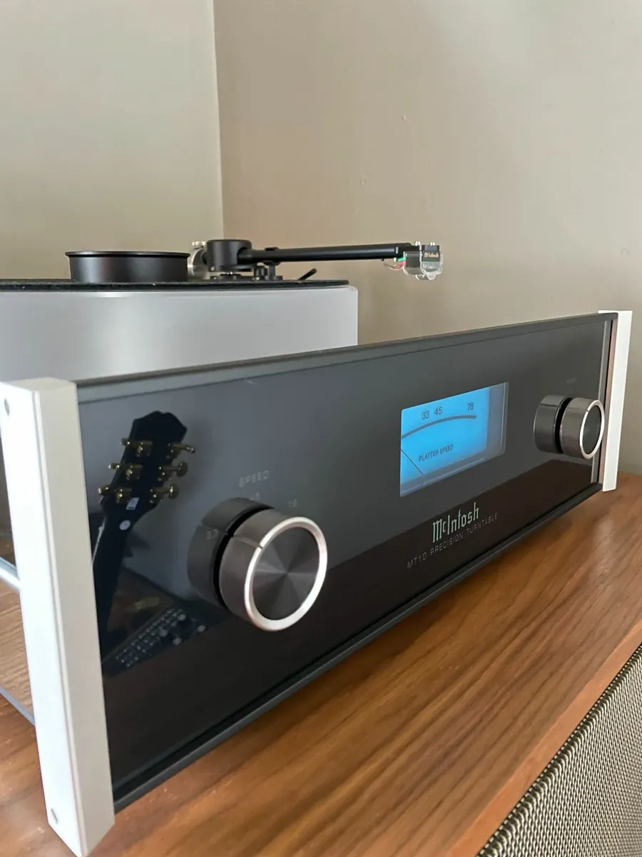 McIntosh MT10 Reference Turntable - Image 2
