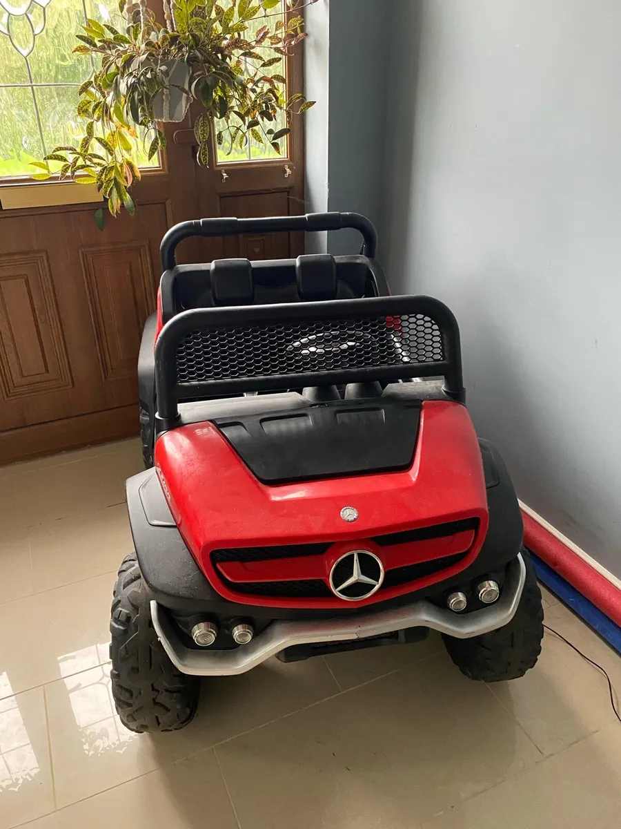 Kids electric jeep - Image 1