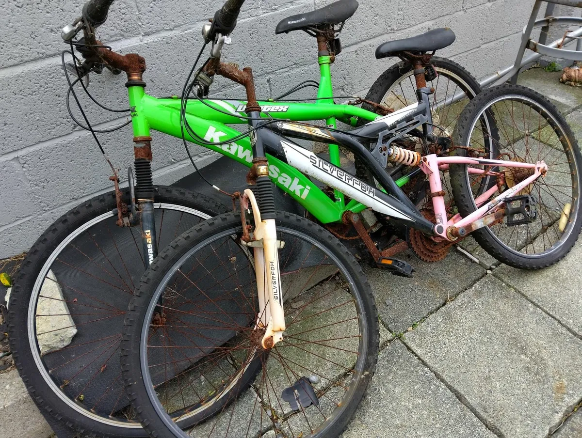 2 Free Mountain Bikes - Image 4