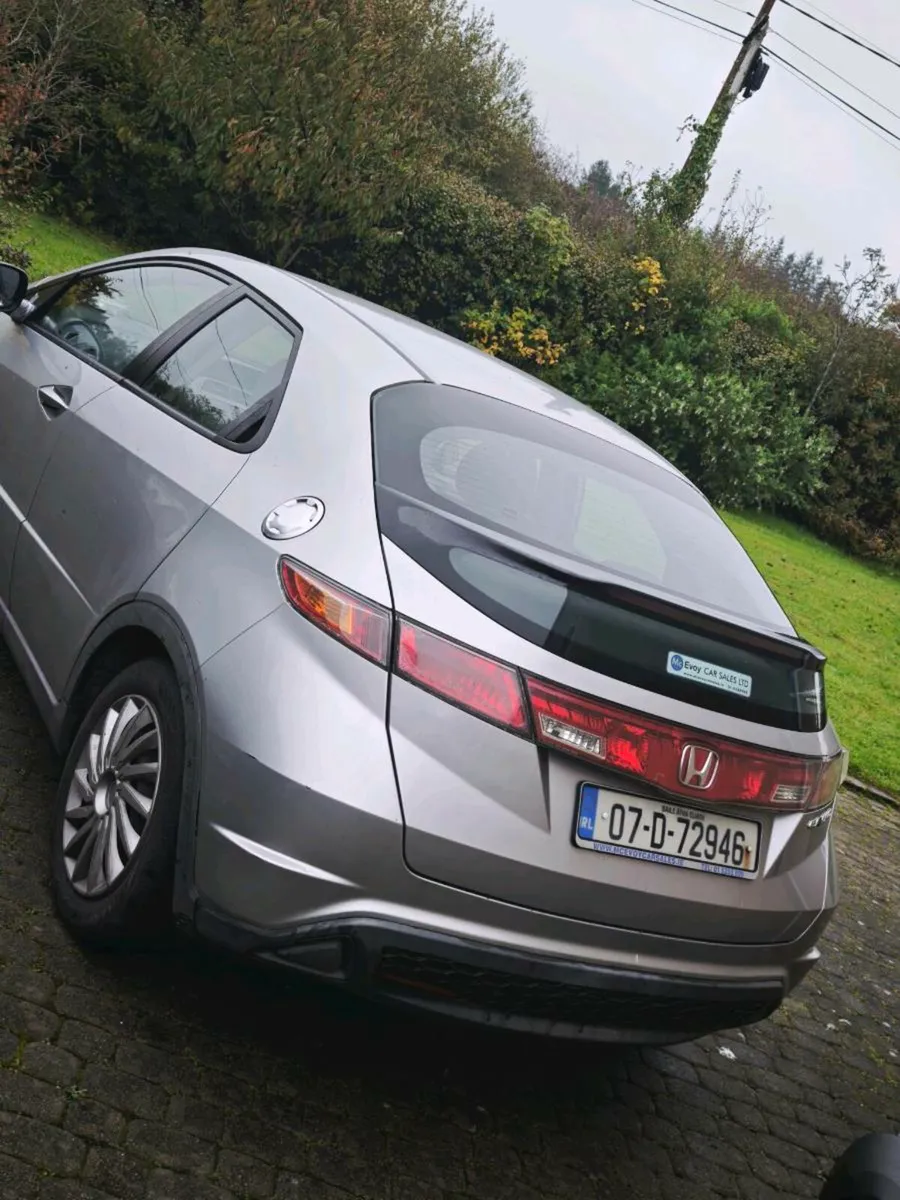 Honda Civic 07 - Image 1