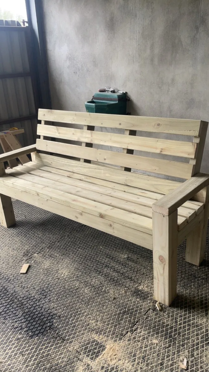 Garden bench - Image 1