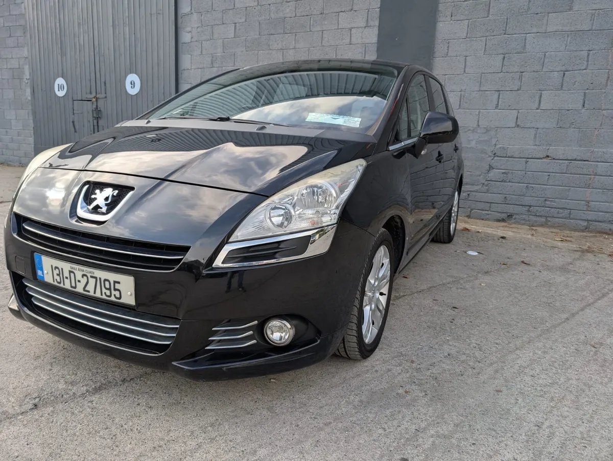 13 Peugeot 5008 7seater diesel very clean new nct! - Image 3