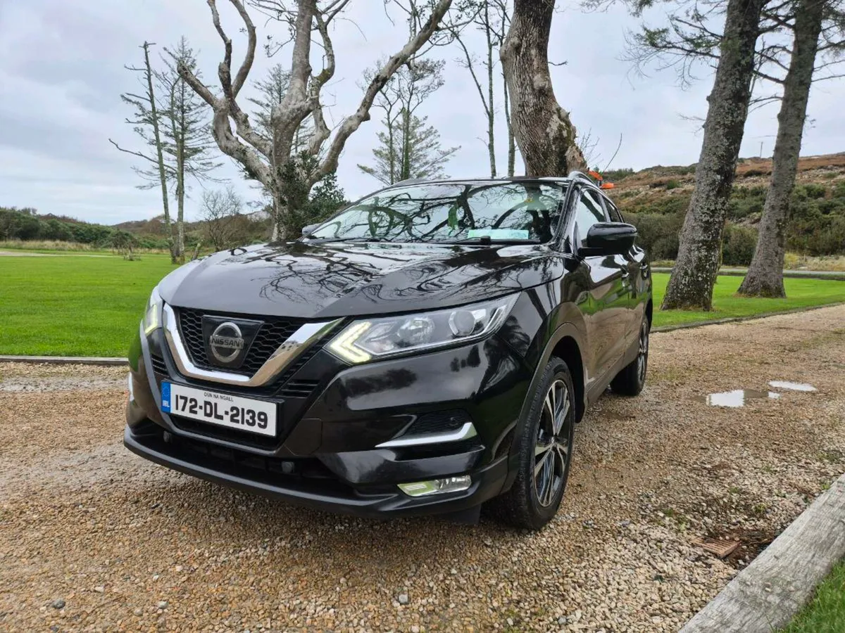 SOLD Nissan Qashqai 1.5 dci N-Connecta - Image 4