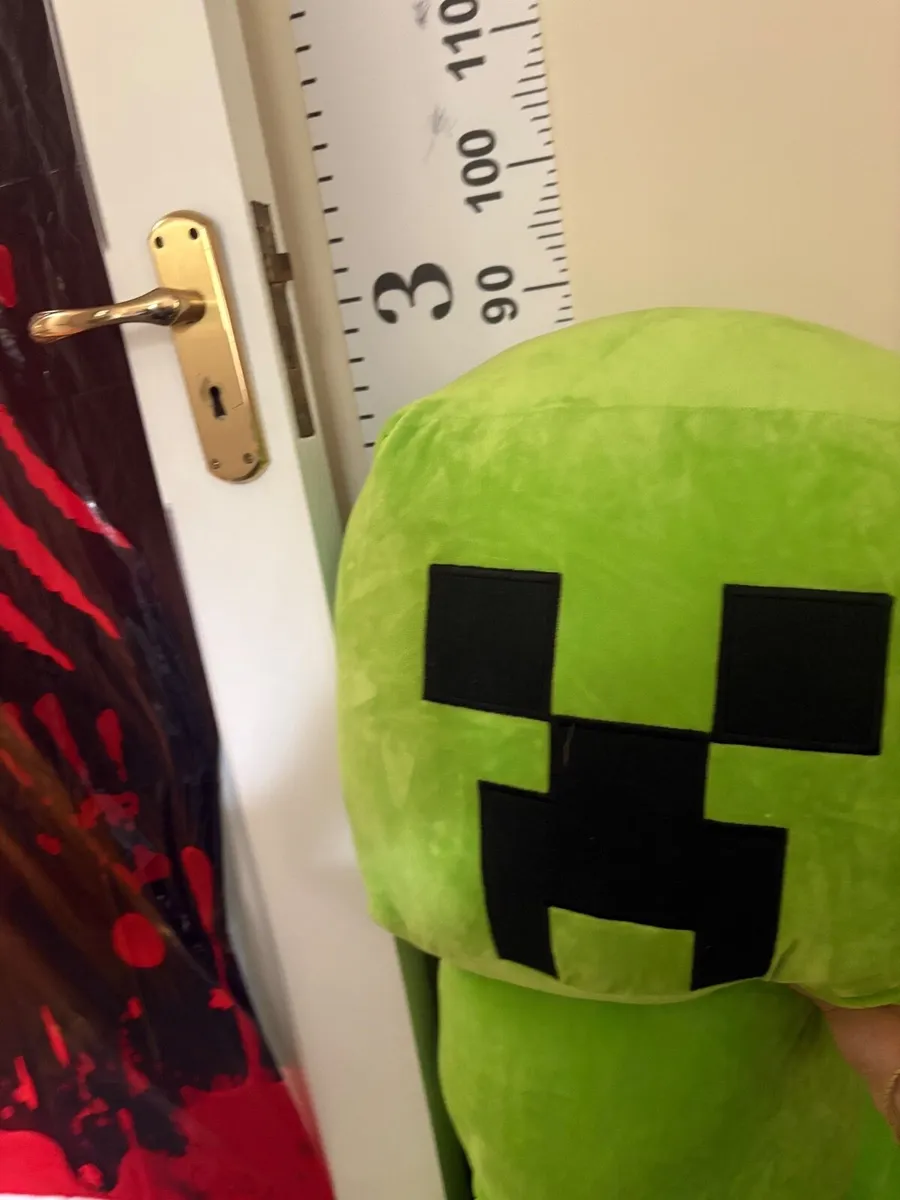 Minecraft plush toys. GIANT and smaller ones. - Image 2