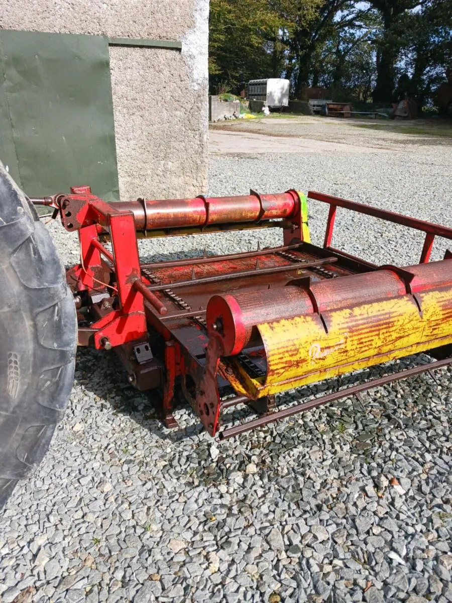 Bale feeder for sale €2200 - Image 3