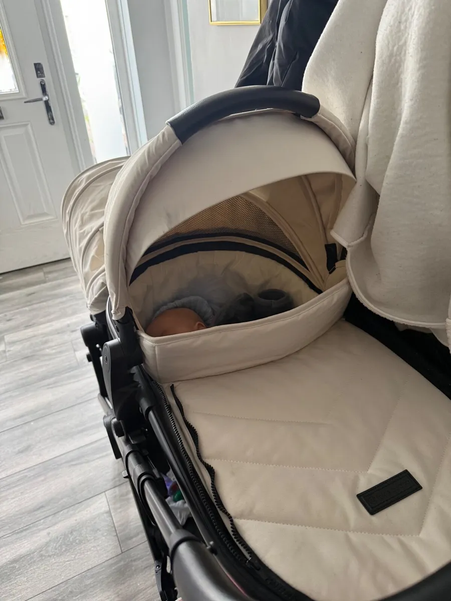 Double travel system - Image 3