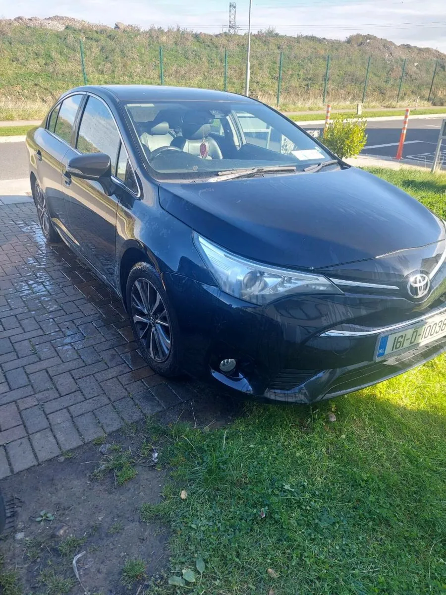2016 Toyota Avensis - Image 1