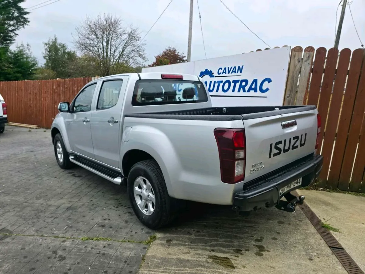 Isuzu D-Max - Image 3