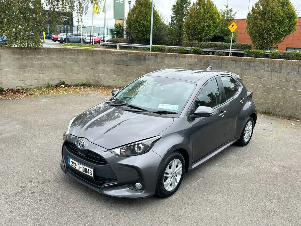 Toyota Yaris 2021,Auto,1.5P/Hybrid,Luna+Nct07-27&T - Image 2