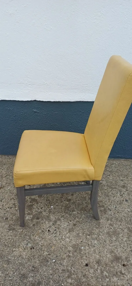 Dining chairs - Image 2