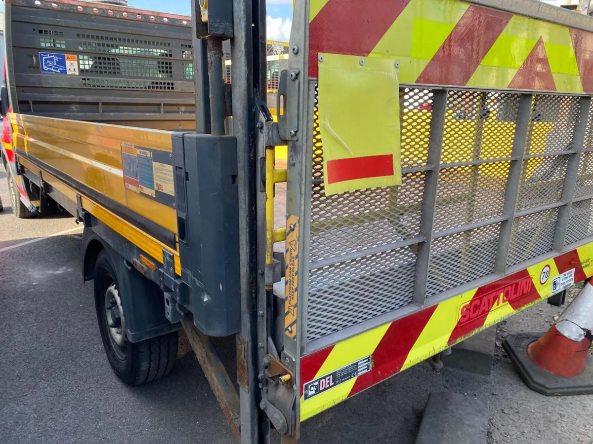 Ford Transit 2019 - Image 2