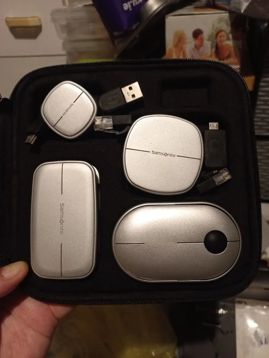 Samsonite - road set.  New! - Image 1