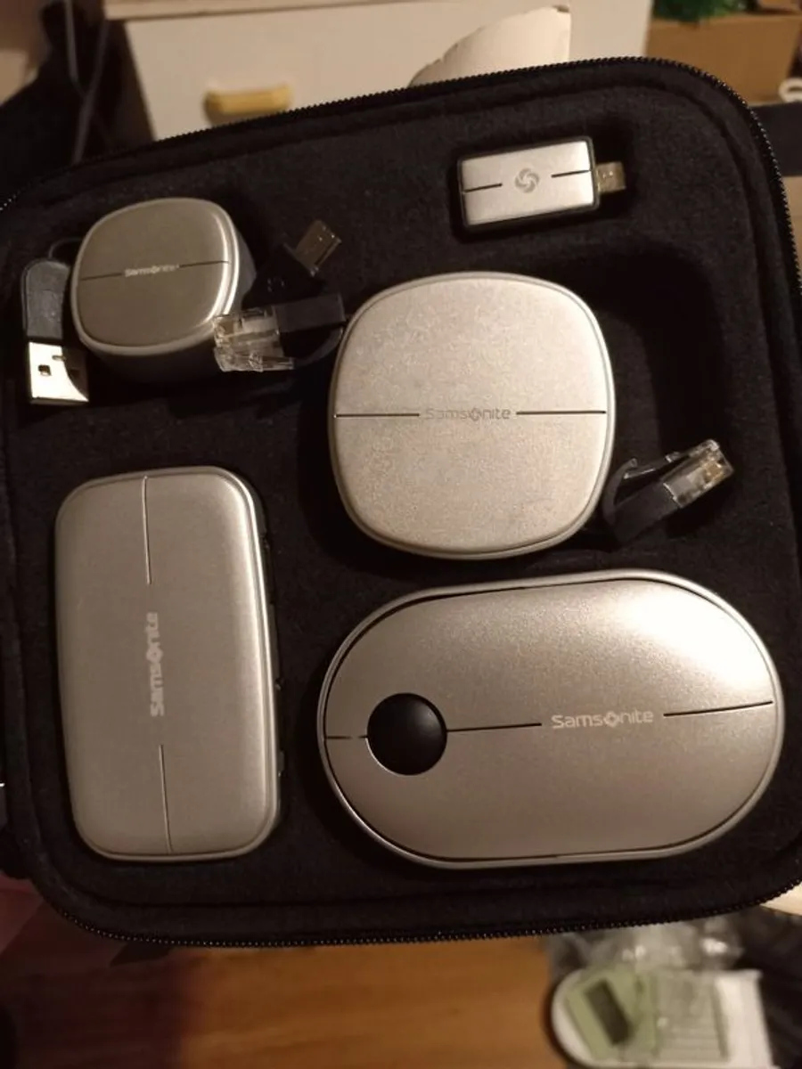 Samsonite - road set.  New! - Image 2