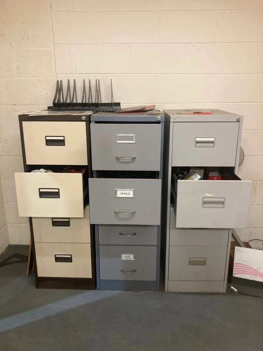 Filing cabinet - Image 1