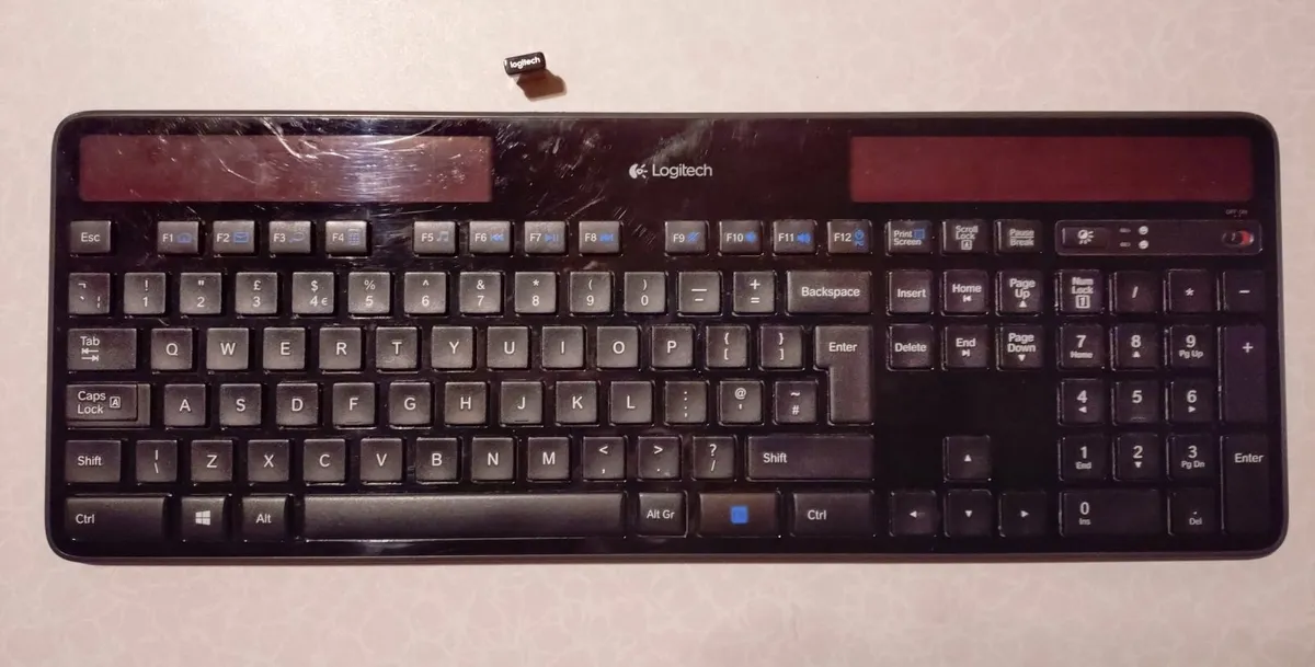LOGITECH K750 SOLAR KEYBOARD (USED). - Image 1