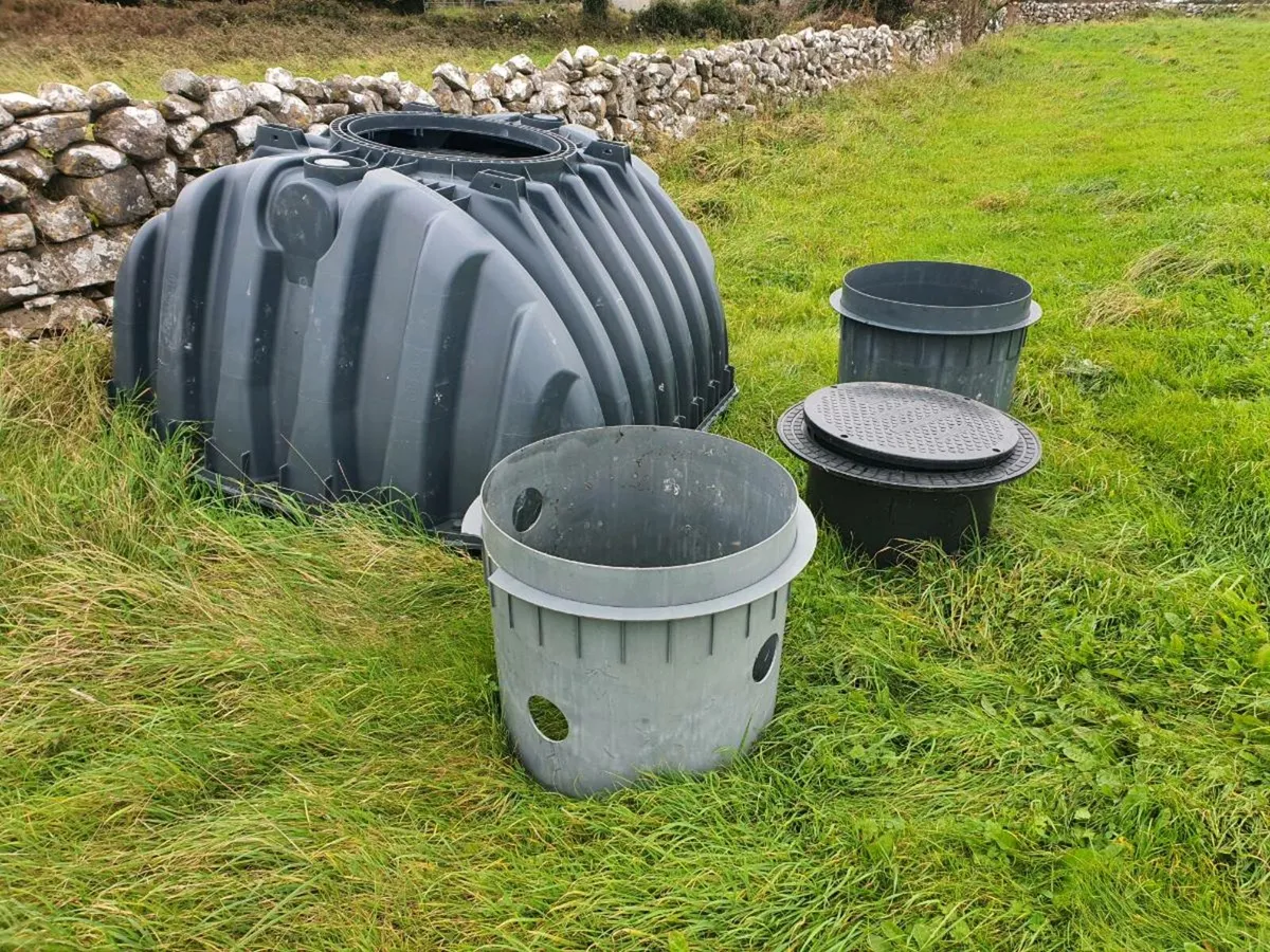 Graf 6500 litre Carat S Underground Storage Tank - Image 1