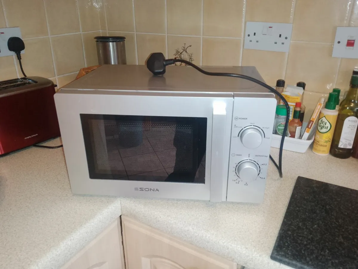 microwave only 3 months old