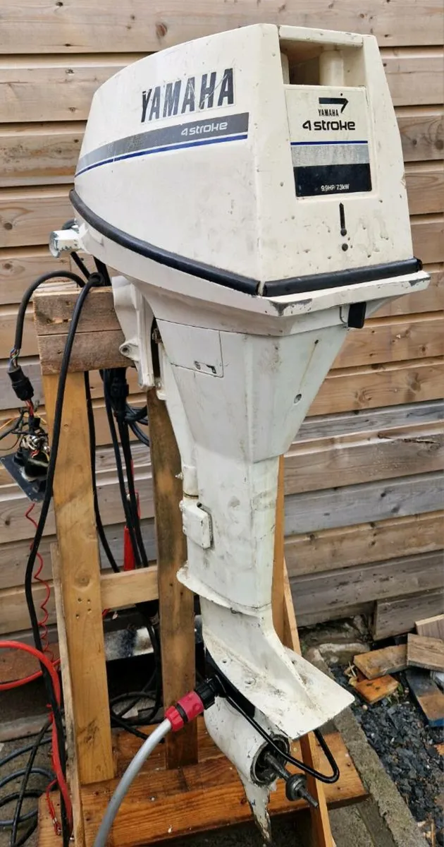 2 x Yamaha 9.9hp 4 stroke engines - Image 2