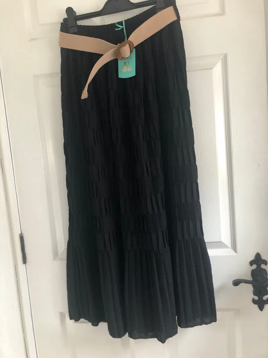 Ladies Maxi Skirt - Image 2