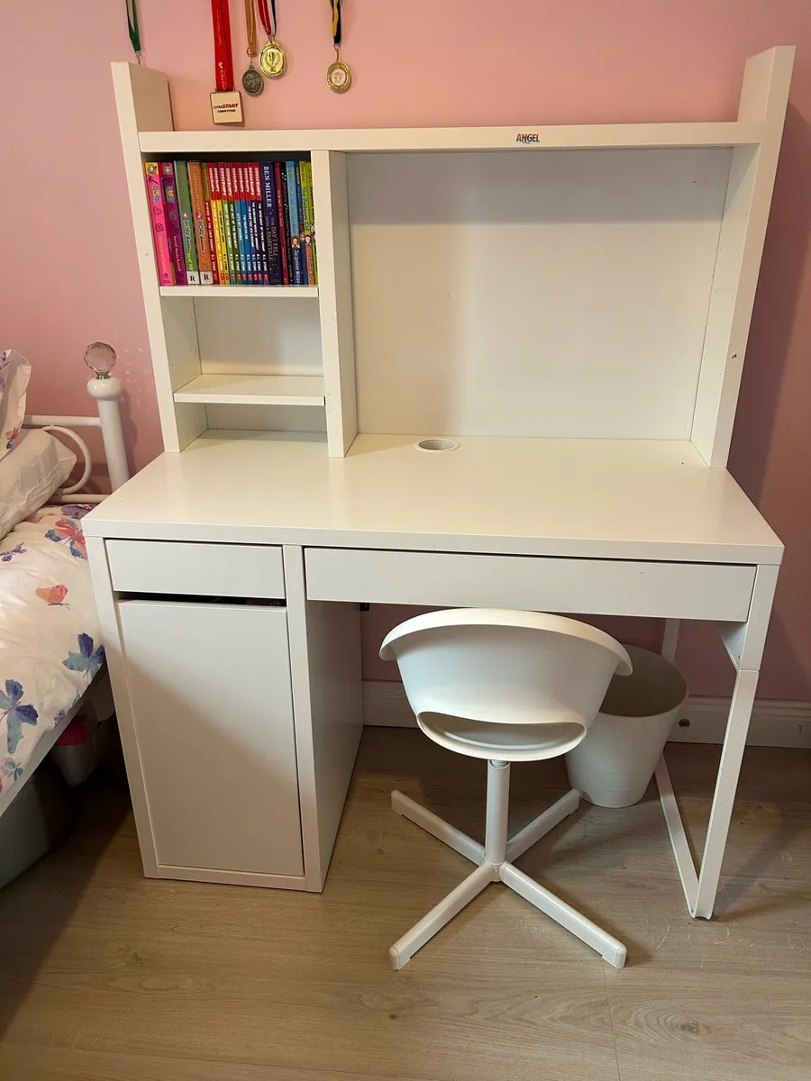Study desk