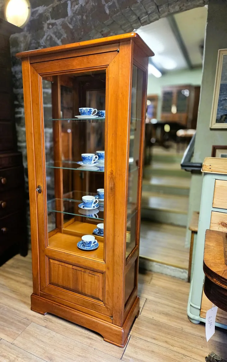 French Cherrywood Display Cabinet - Image 3