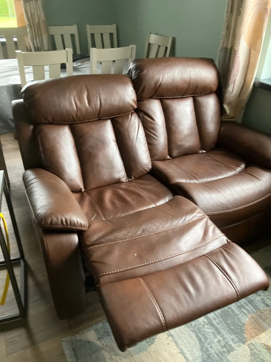 2 seater recliner couch - Image 2
