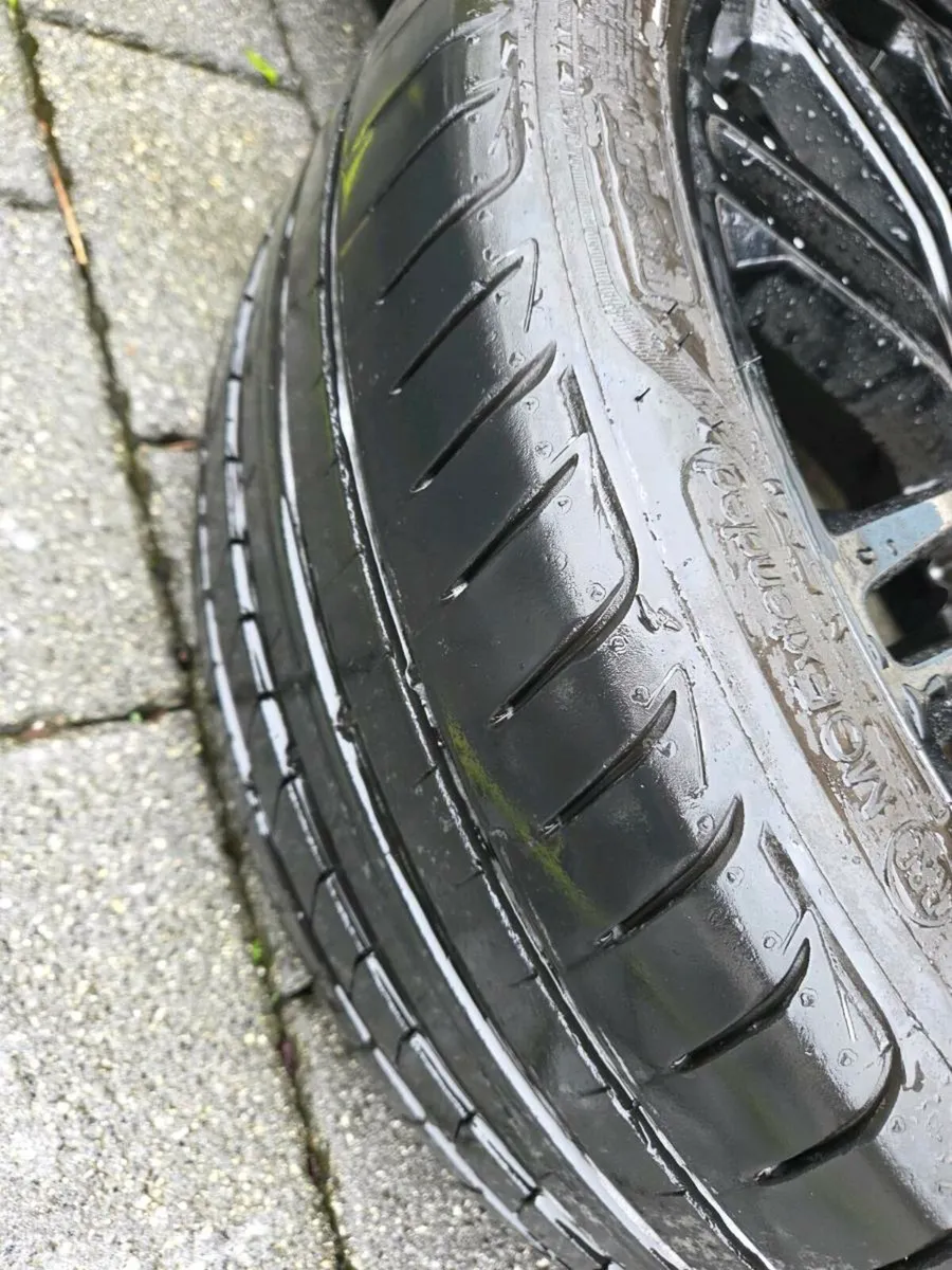 Genuine BMW 664M 19" Alloys - Black - Image 3