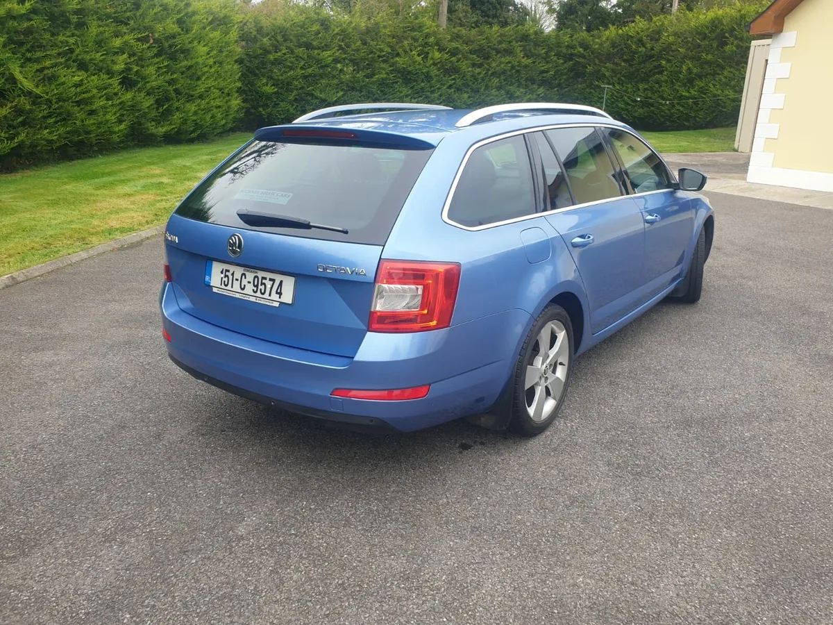 2015 Skoda Octavia Elegance 1.6L TDI - LOW KMs!! - Image 3