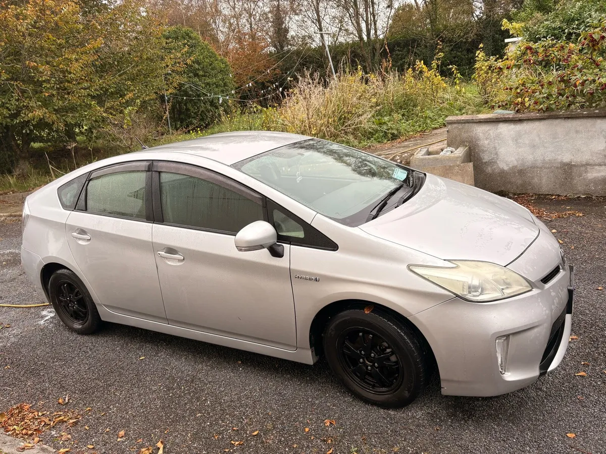 Toyota Prius Hybrid - Image 4