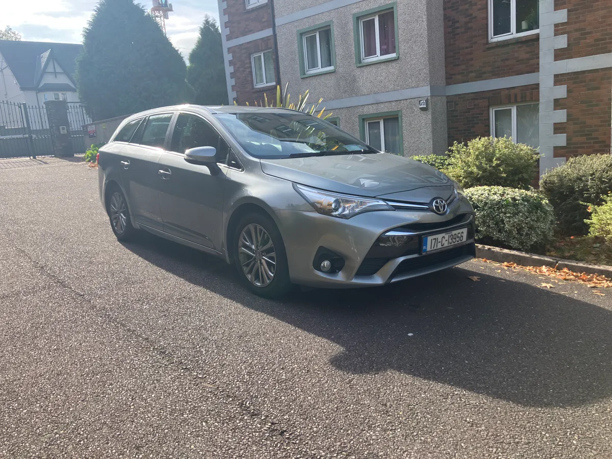 2017 TOYOTA AVENSIS 2.0 DIESEL ESTATE 087-2535286 - Image 1
