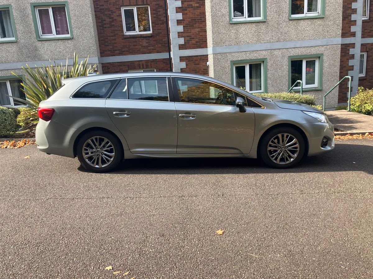 2017 TOYOTA AVENSIS 2.0 DIESEL ESTATE 087-2535286 - Image 3