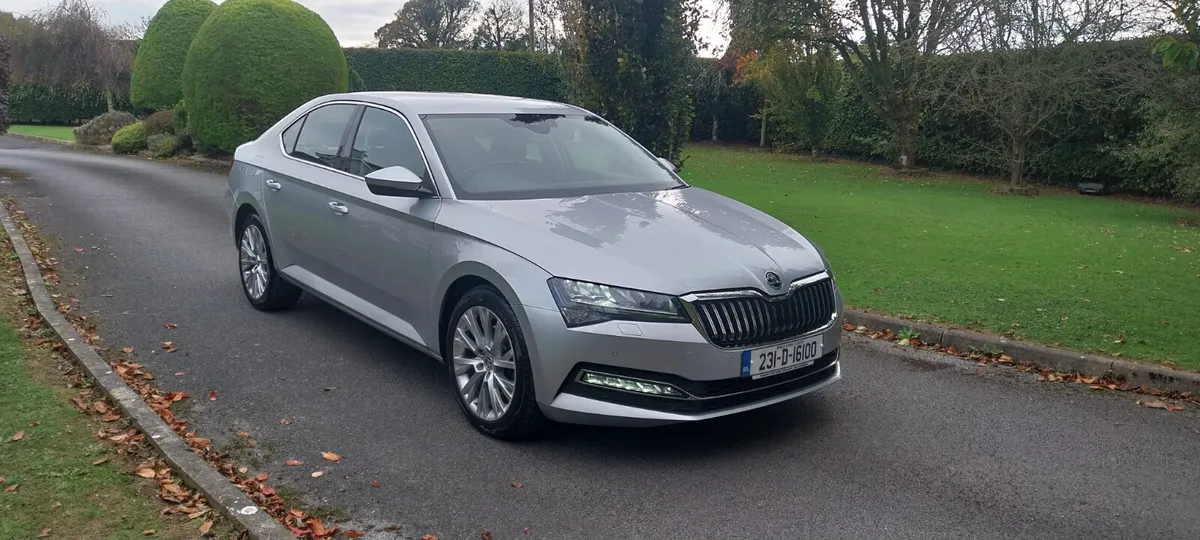 2023 Skoda Superb 2.0 TDI 150 BHP Style DSG - Image 2