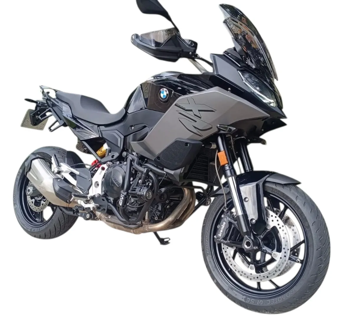 BMW F900XR Triple Black A2 35KW - Image 2