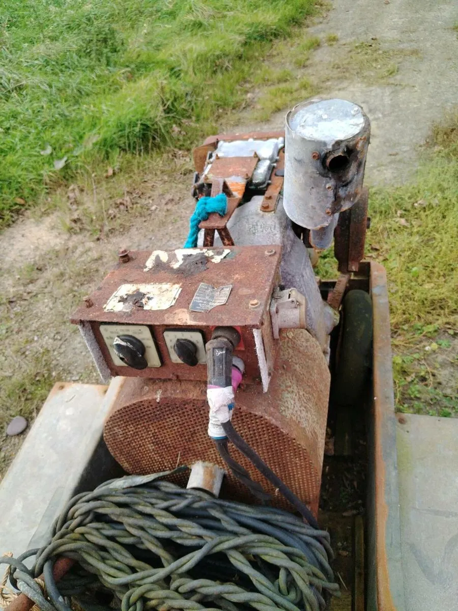 Lister Diesel Mobile Welder & Generator - Image 1