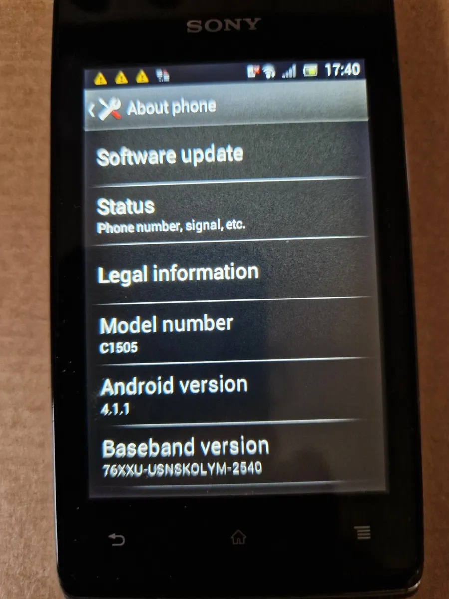 Sony Xperia Model C1505 in excellent condition - Image 4