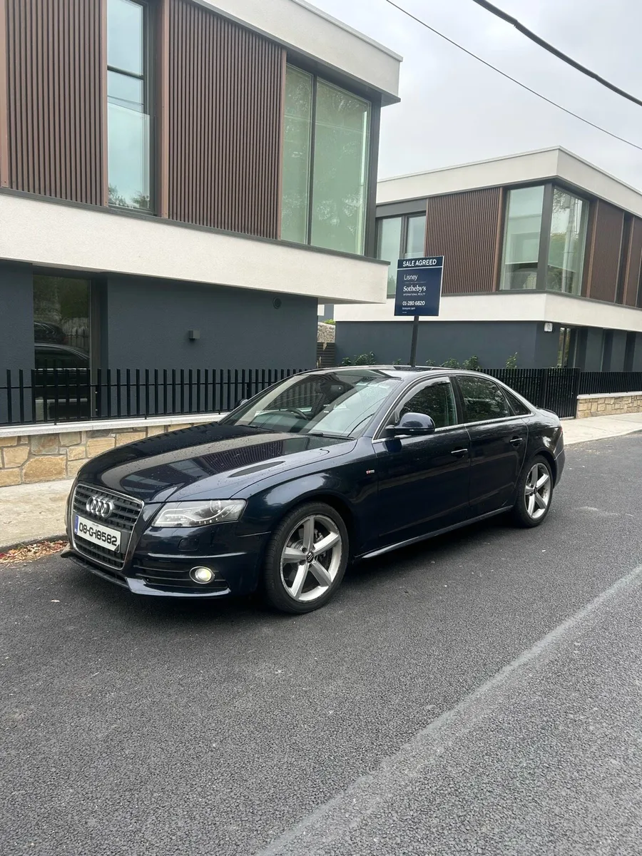 Audi A4 - Image 2