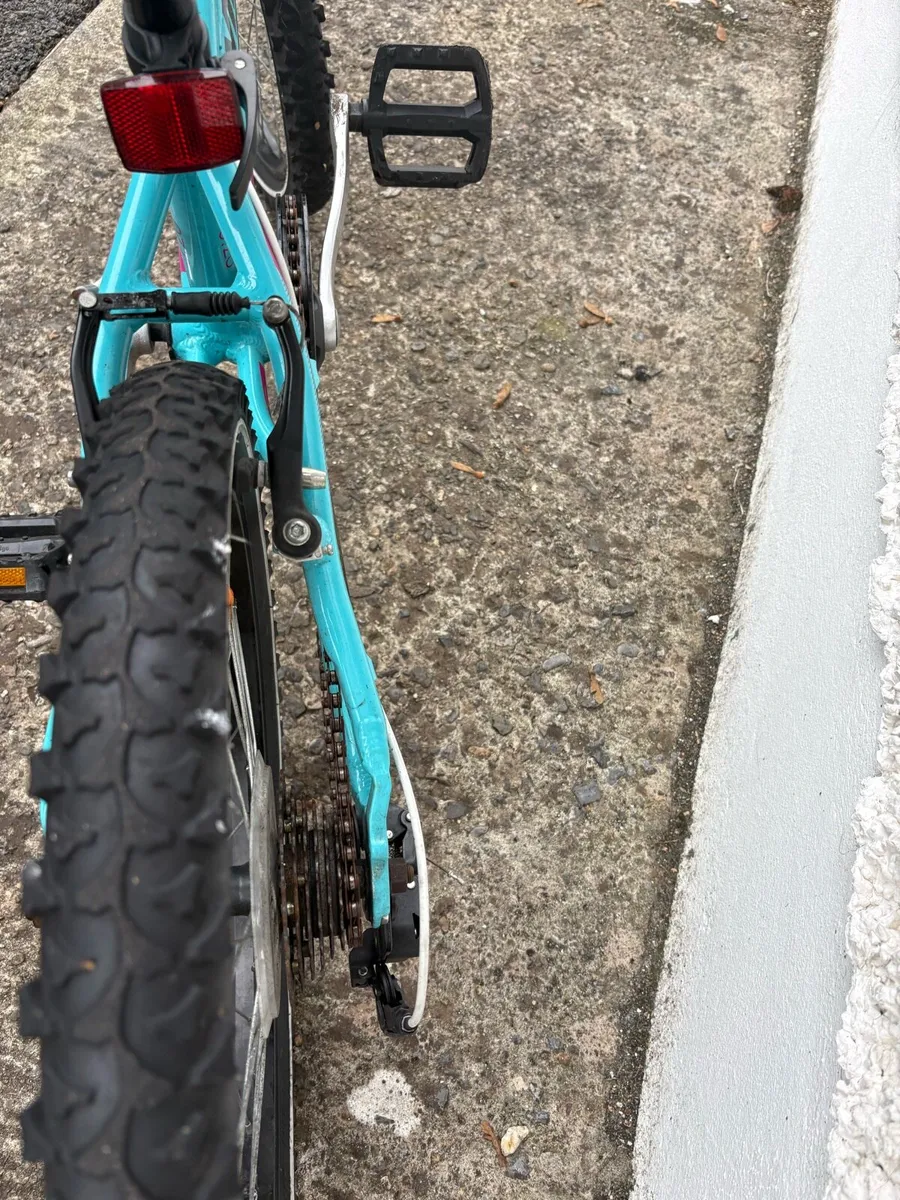Kids bicycle - Image 3