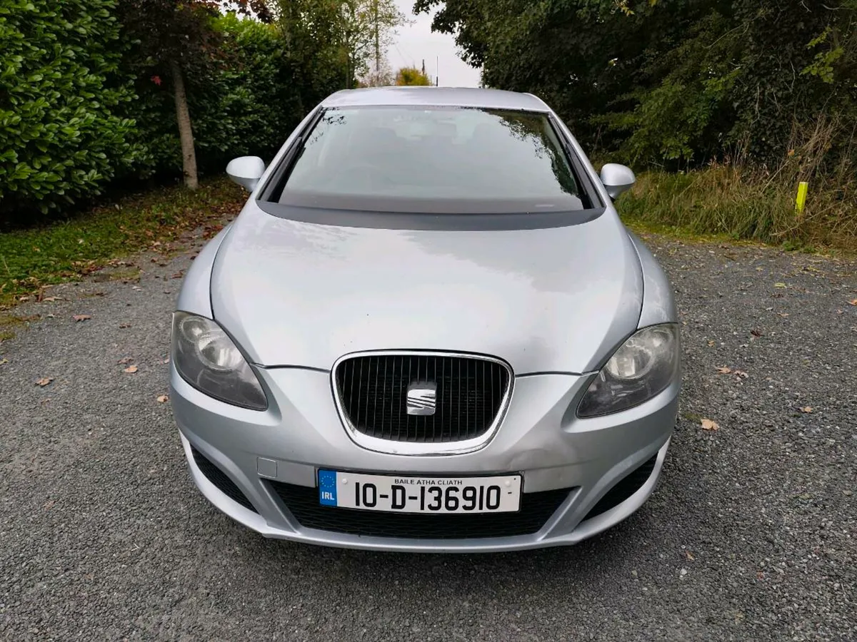 NCT 06/26 Seat Leon 1.6 TDI CR 2010 - Image 2