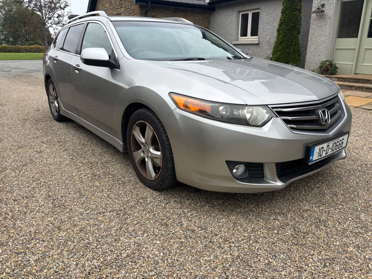 2010Honda Accord 2.2dsl estate - Image 3
