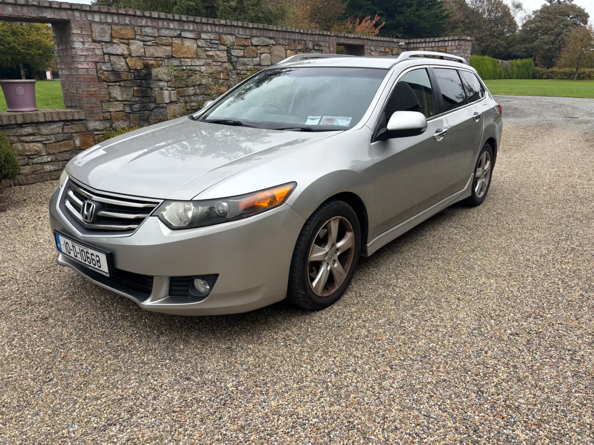 2010Honda Accord 2.2dsl estate - Image 2