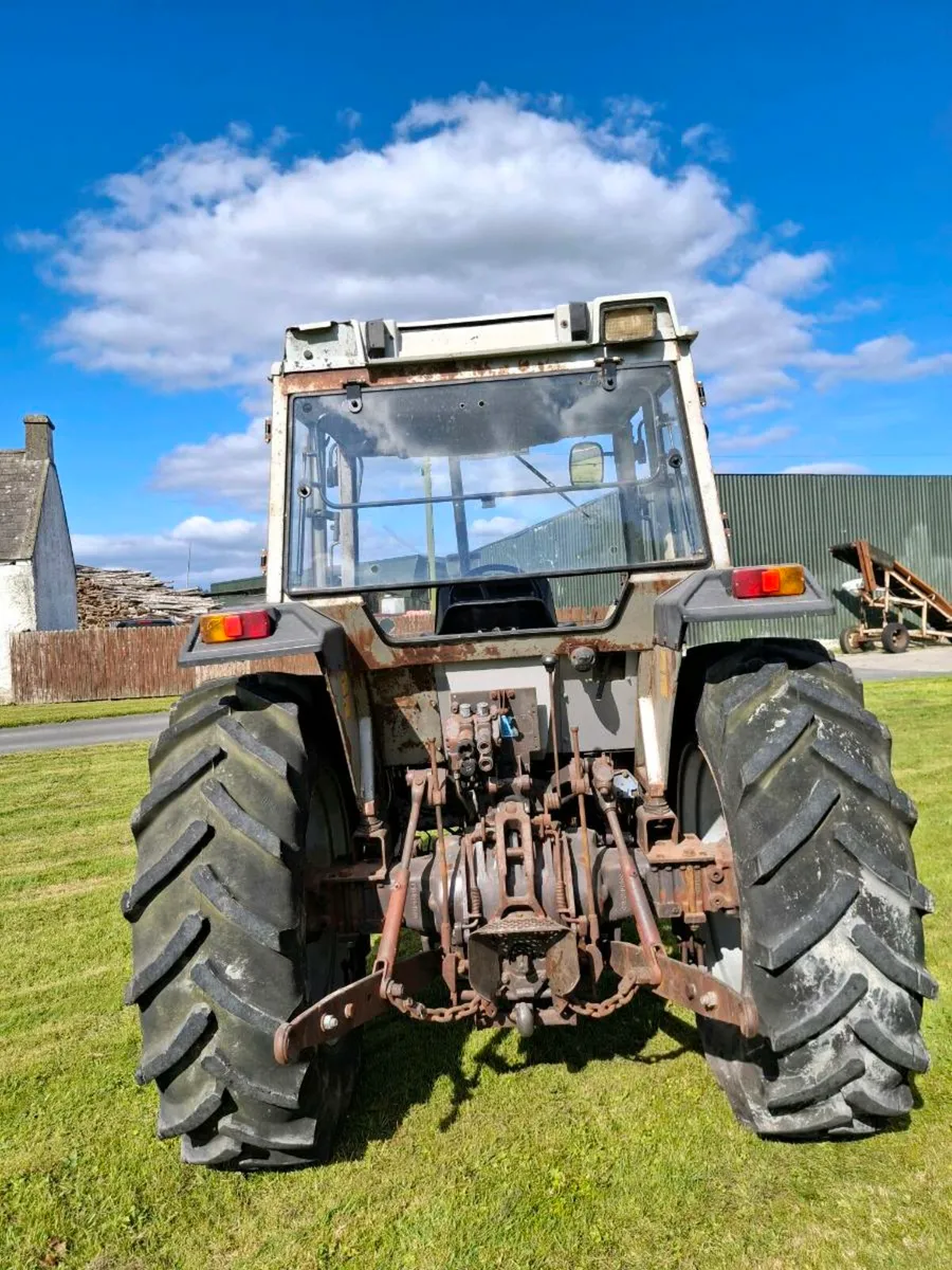 Massey Ferguson 375 - Image 4