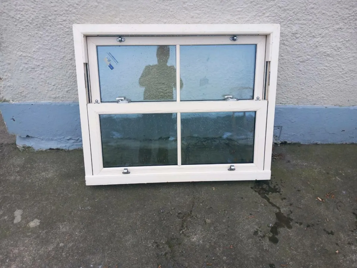 Sash window for sale - Image 2