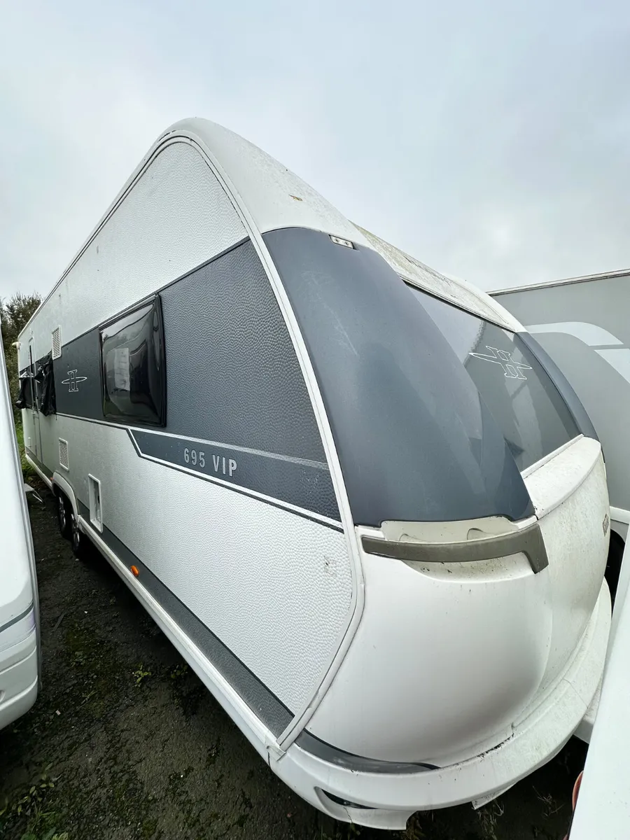 ✨BARGAIN HOBBY 695 VIP 5-6 BERTH✨ - Image 1