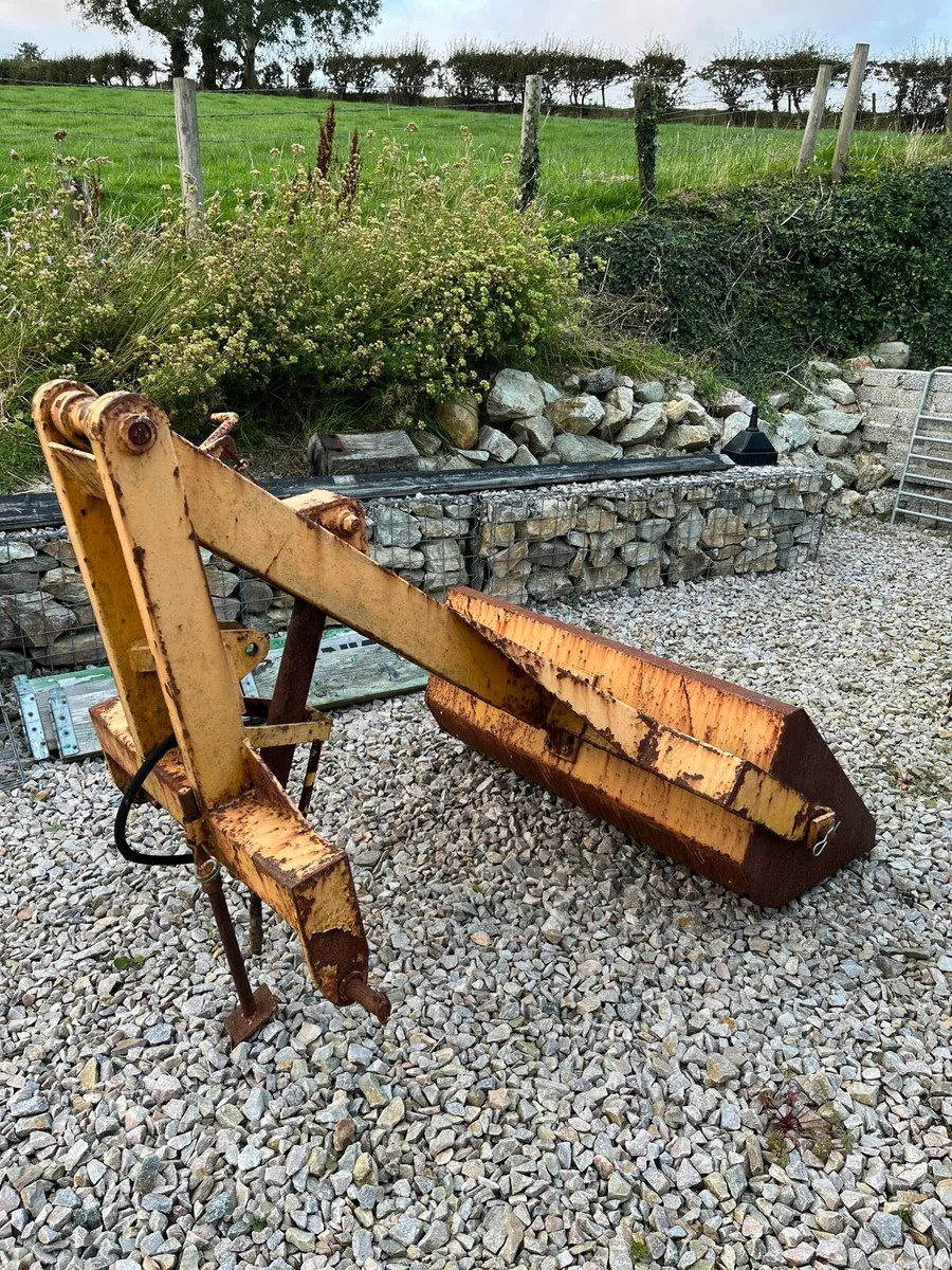 Back loader - Image 1