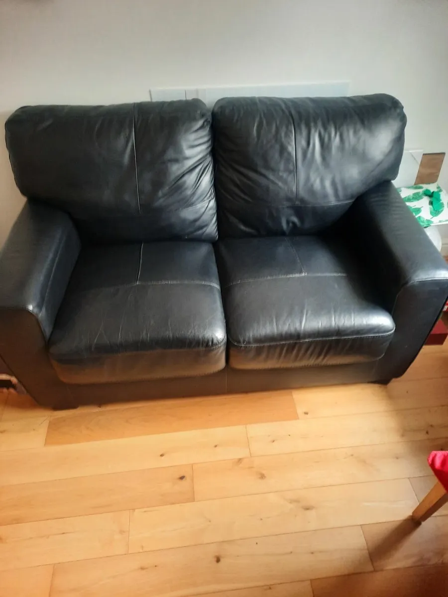 2   Seater Black Leather Couch - Image 1